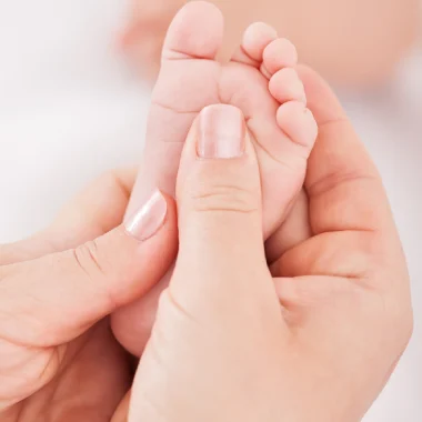 Deine Doula Erding-babymassage-380x440